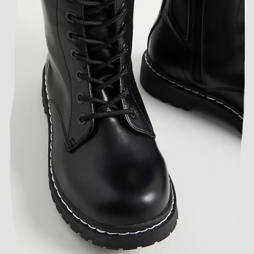 🖤Torrid Knee High Combat Boot - Picture 6 of 7